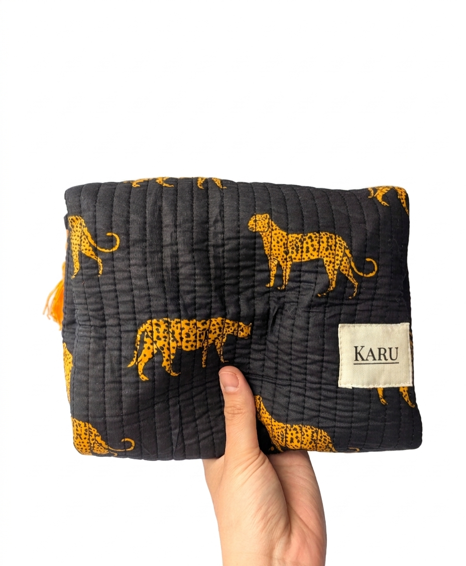 Navy Cheetah | Washbag