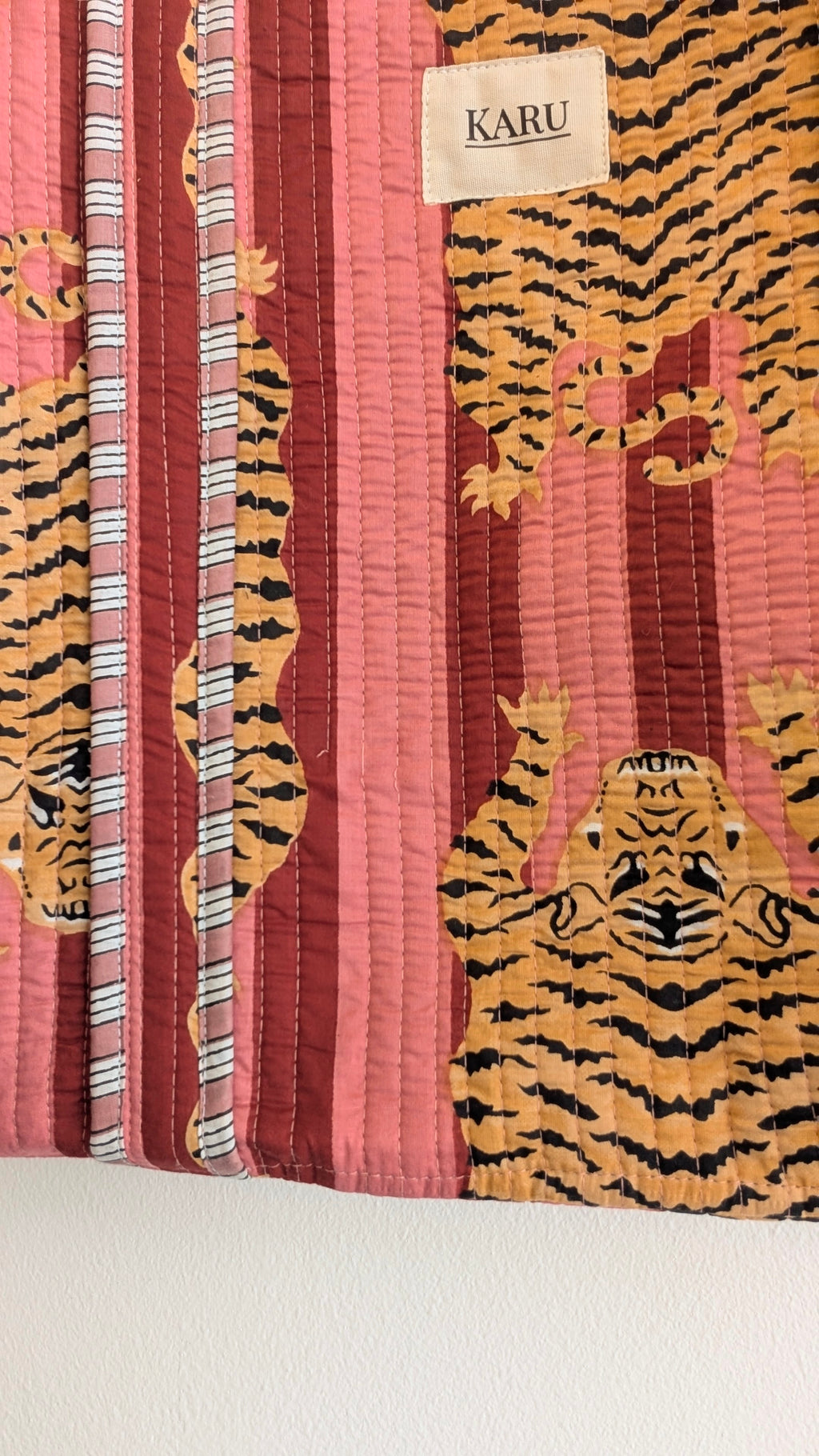 [SECONDS] Fat Tiger Large Tote | Stitch Flaw