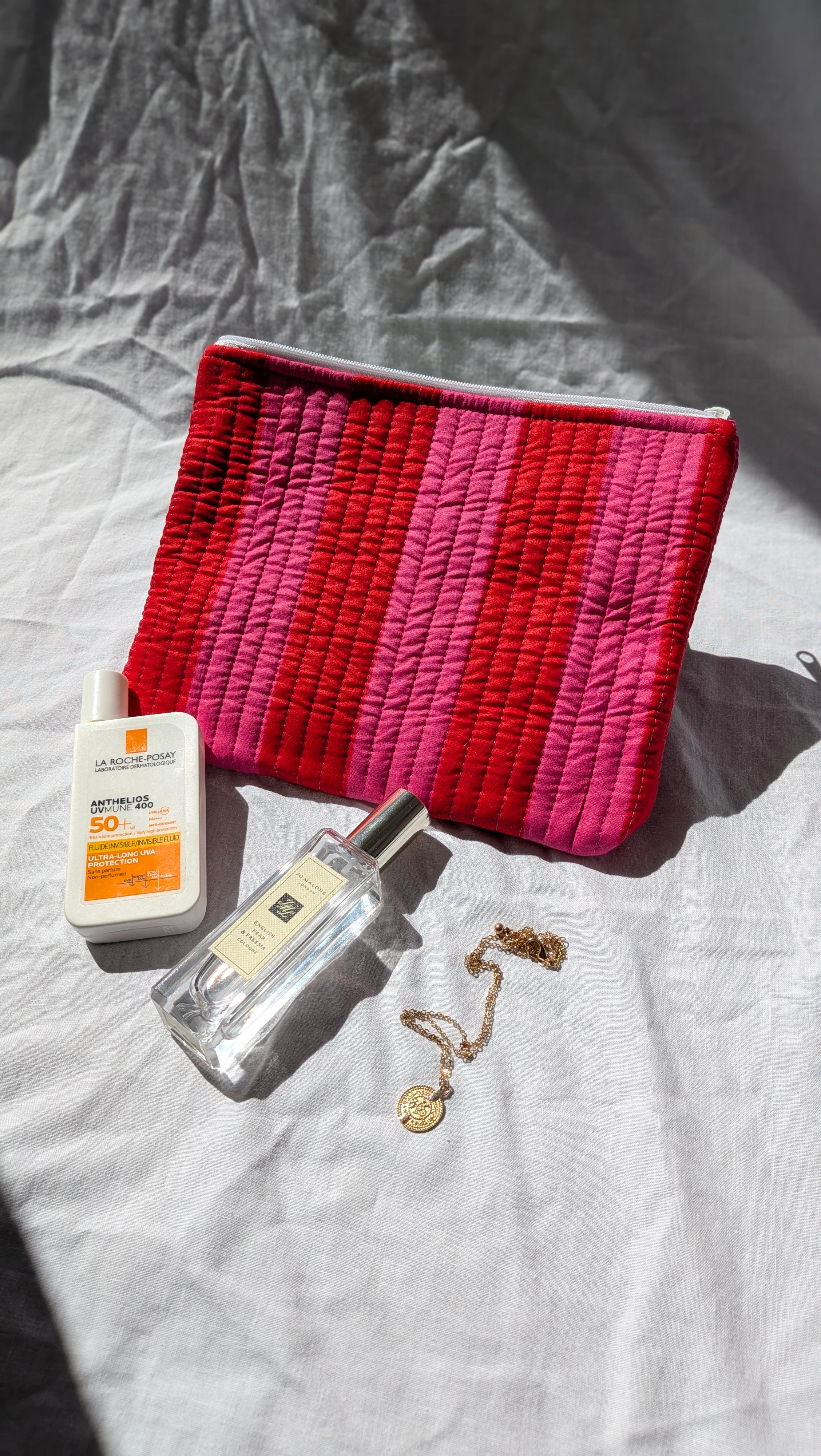 Small pouch